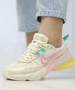 کتونی زنانه NIKE V2k 25 کتونی زنانه NIKE V2k