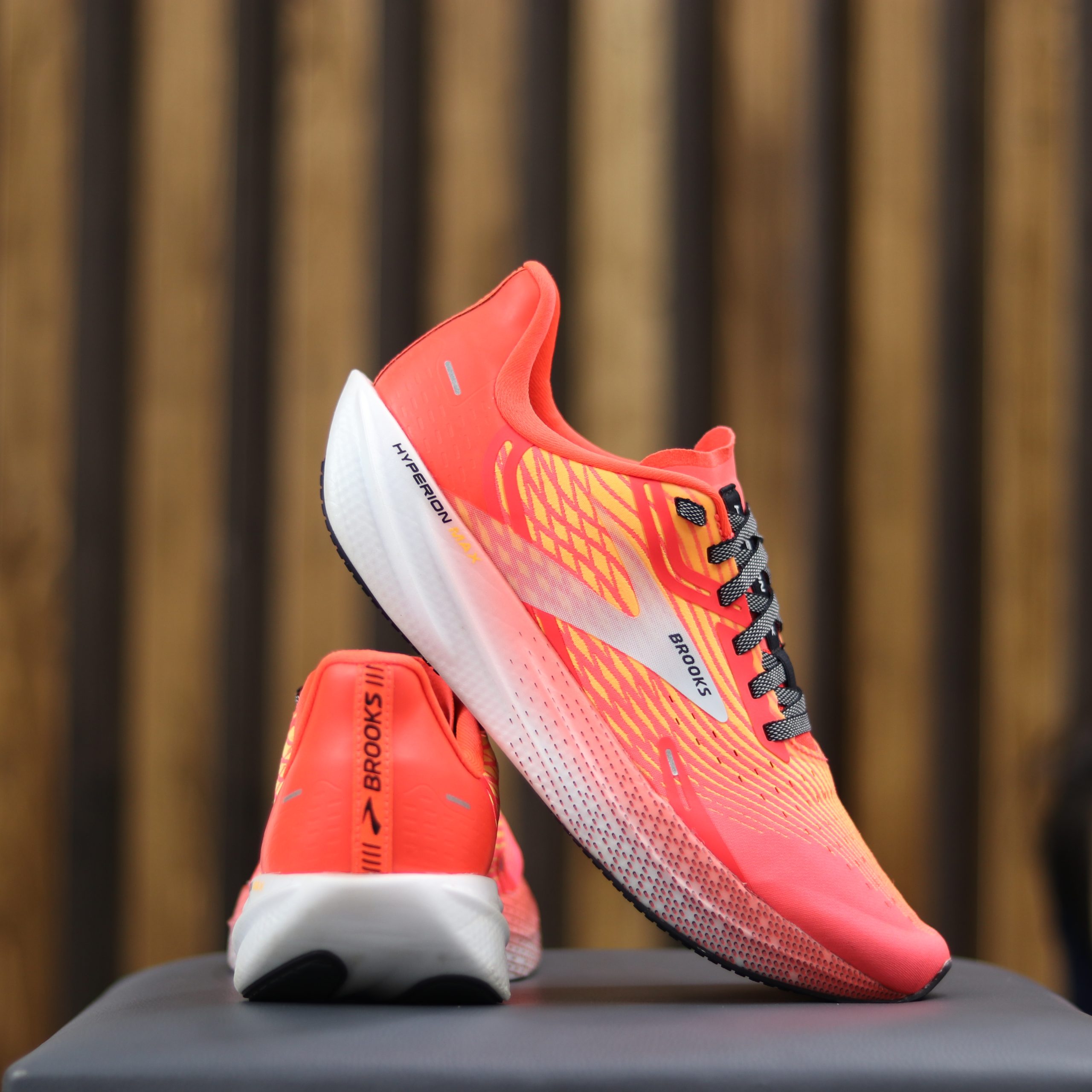 بروکس هایپریون مکس 3 BROOKS HYPERION MAX کد 1103901D663 1 بروکس هایپریون مکس BROOKS HYPERION MAX کد 1103901D663
