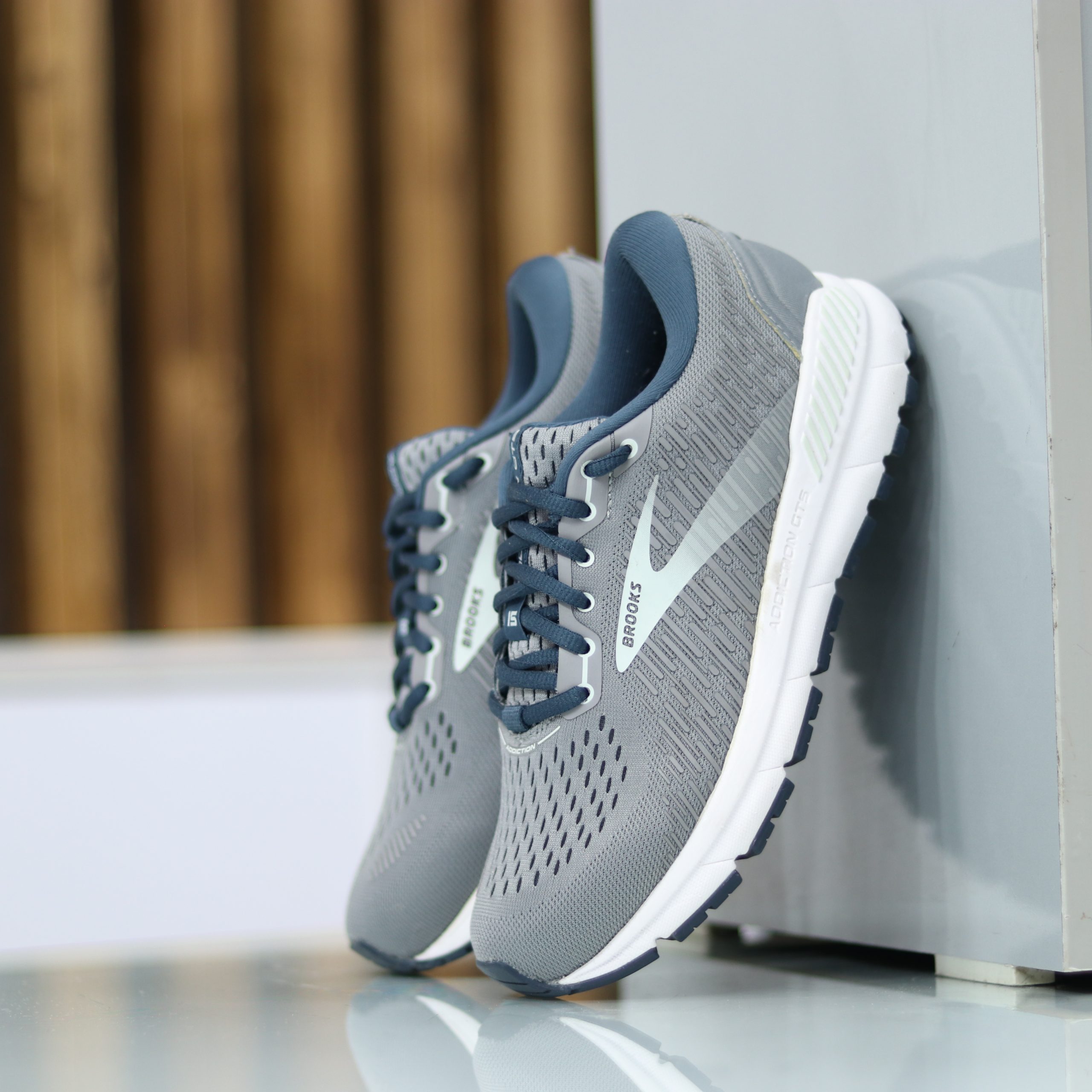 بروکس آدیکشن جی تی اس BROOKS ADDICTION GTS 15 کد 1203521B099 2 بروکس آدیکشن جی تی اس BROOKS ADDICTION GTS 15 کد 1203521B099