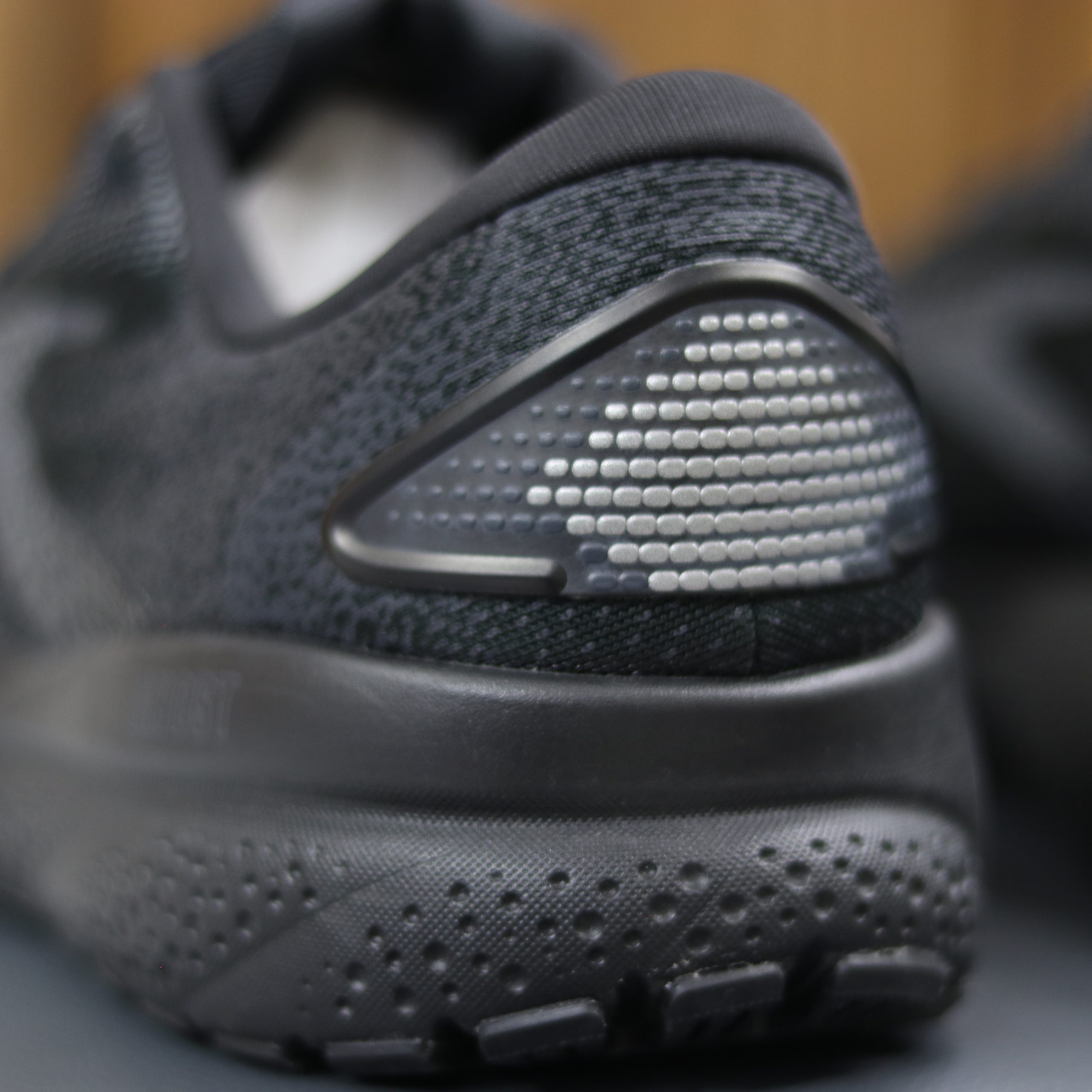 بروکس گاست BROOKS GHOST 16 کد 1104181D020 2 بروکس گاست BROOKS GHOST 16 کد 1104181D020