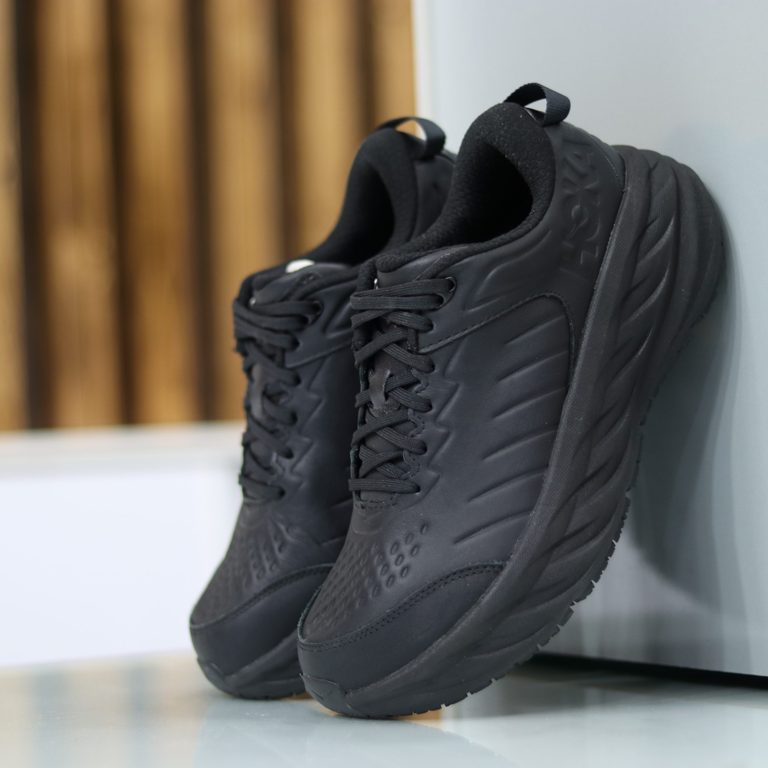 هوکا باندی اس آر چرمی HOKA BONDI SR WIDE مدل 1129350BBLC 3 هوکا باندی اس آر چرمی HOKA BONDI SR WIDE مدل 1129350BBLC