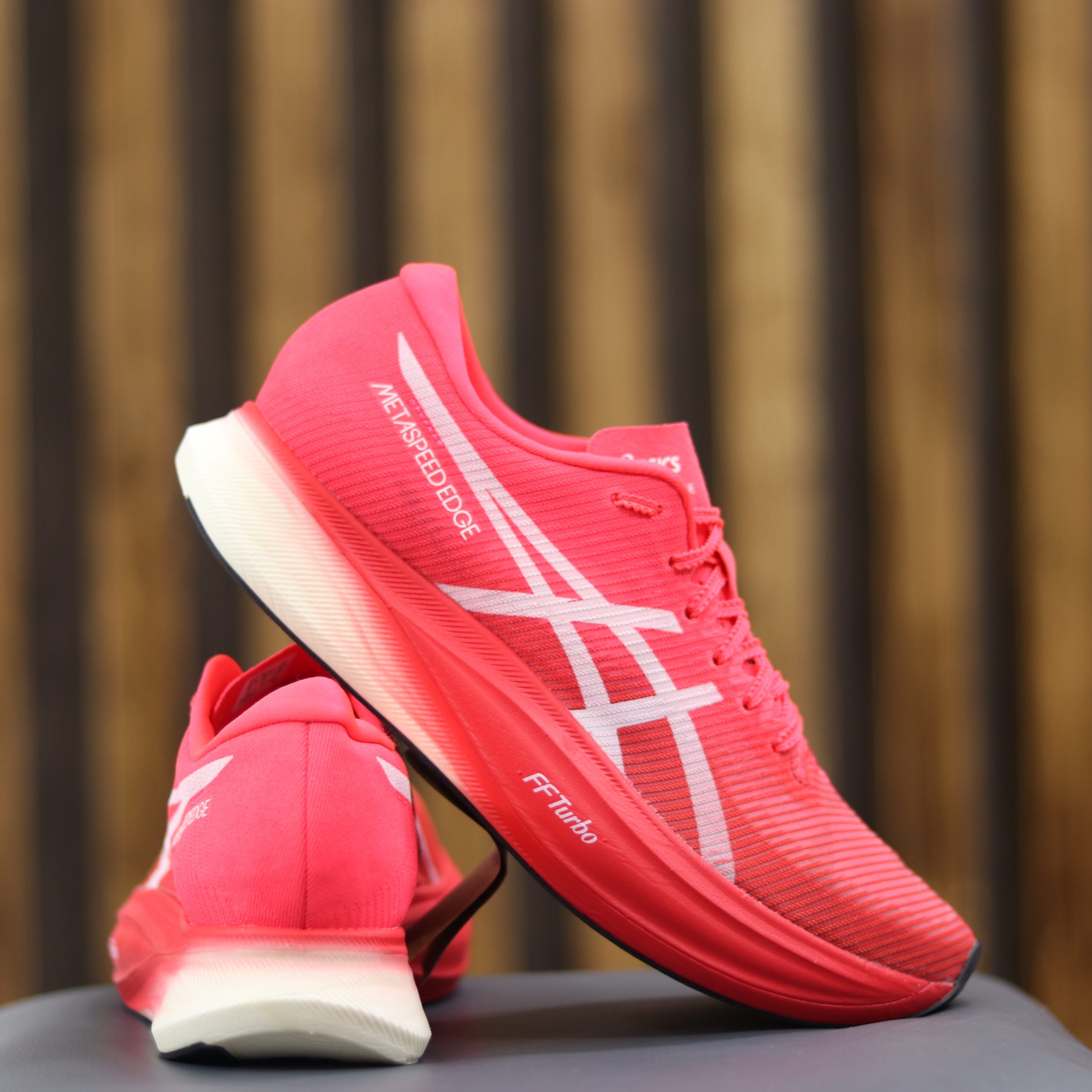 کفش آسیکس متا اسپید اسکای Asics Metaspeed Sky کد D7SW8CZHDXFC85N 1 Asics Metaspeed Sky کد D7SW8CZHDXFC85N