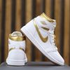 کتونی جردن AIR JORDAN 1 کد FD2596_107 17 کتونی جردن AIR JORDAN 1 کد FD2596_107