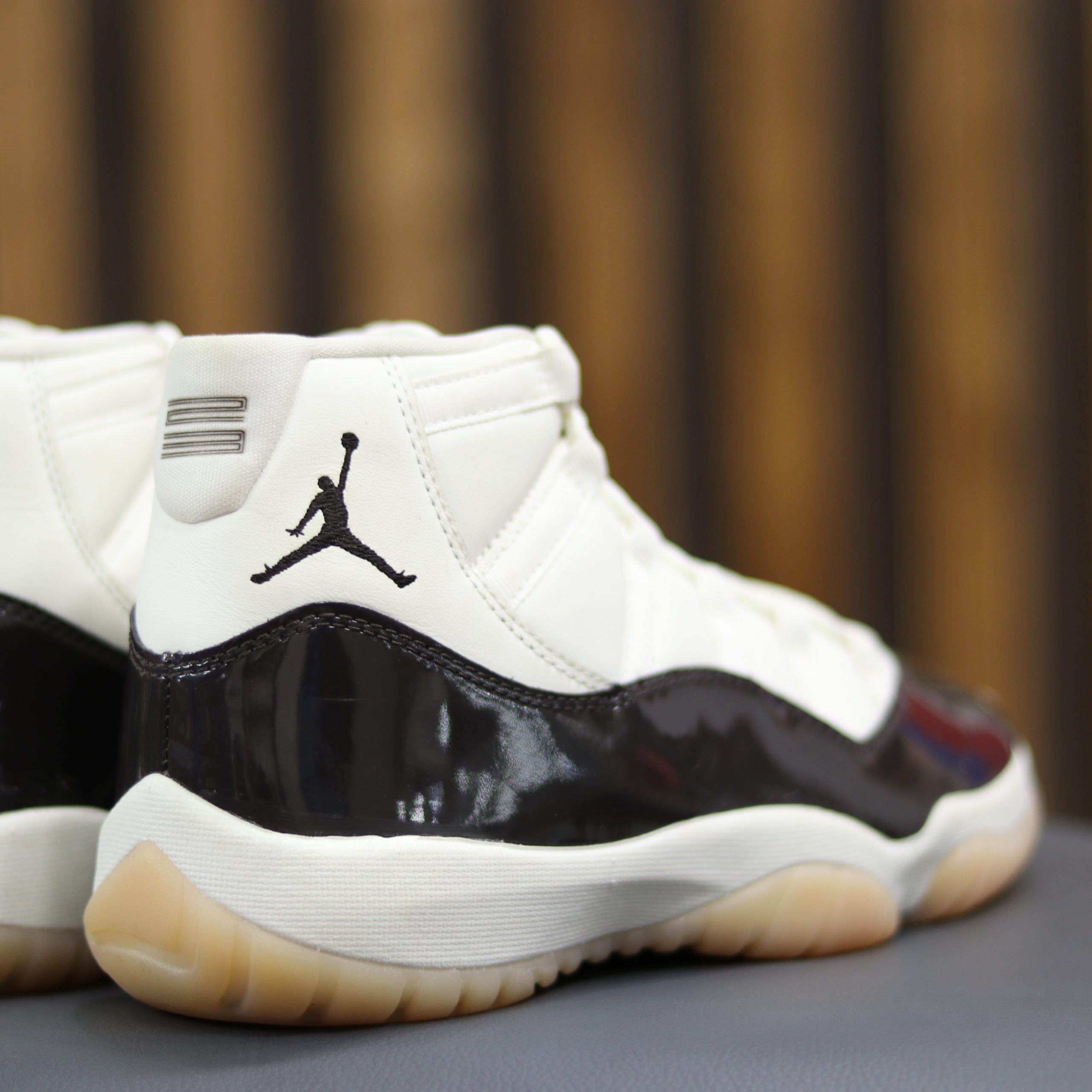 نایک ایر جردن 11 رترو کانکورد NIKE Air Jordan Retro Conccord کد AR0715_101 6 نایک ایر جردن 11 رترو کانکورد NIKE Air Jordan Retro Conccord کد AR0715_101