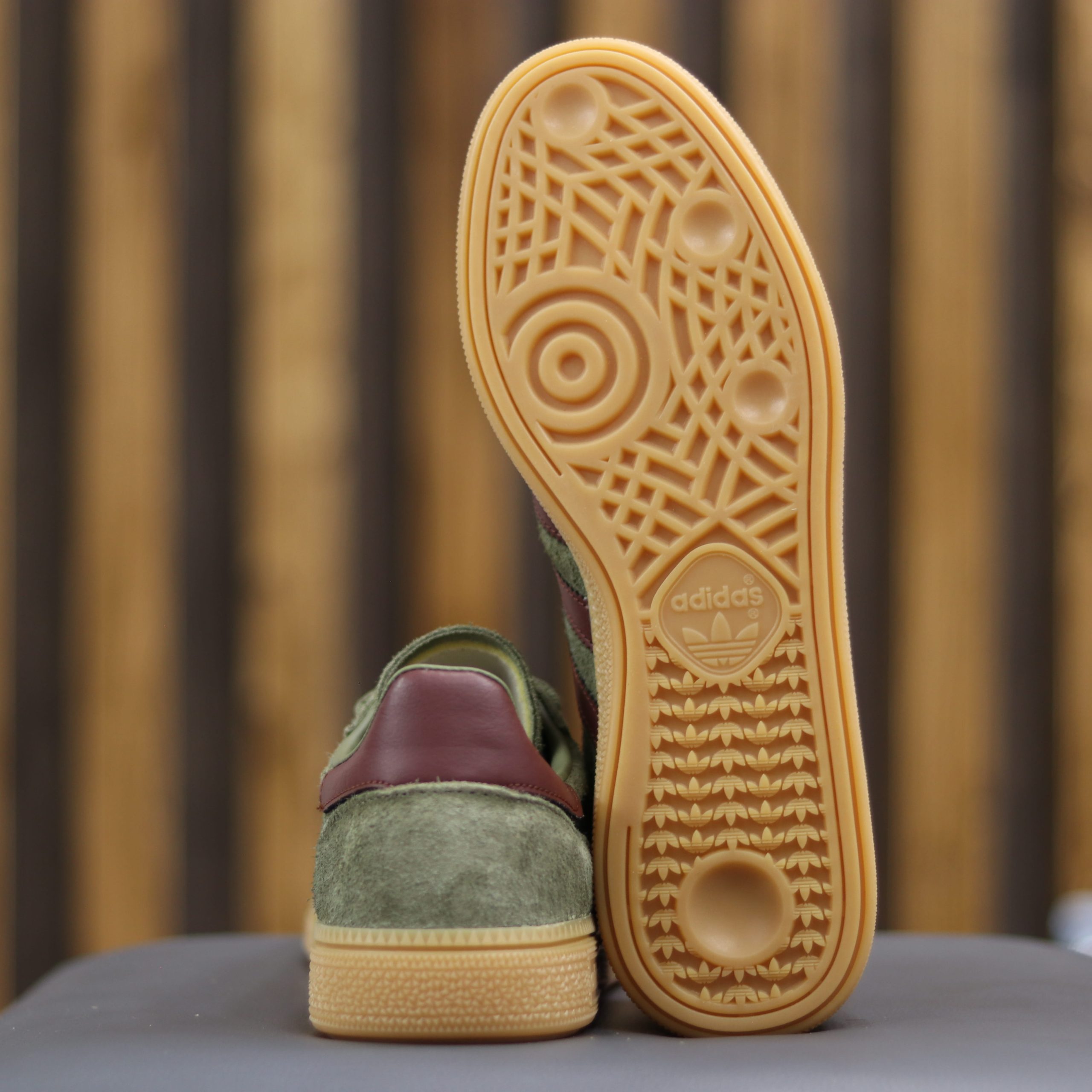 آدیداس هندبال اسپشیال adidas HANDBALL SPEZIAL کد JQ8297 3 adidas HANDBALL SPEZIAL کد JQ8297