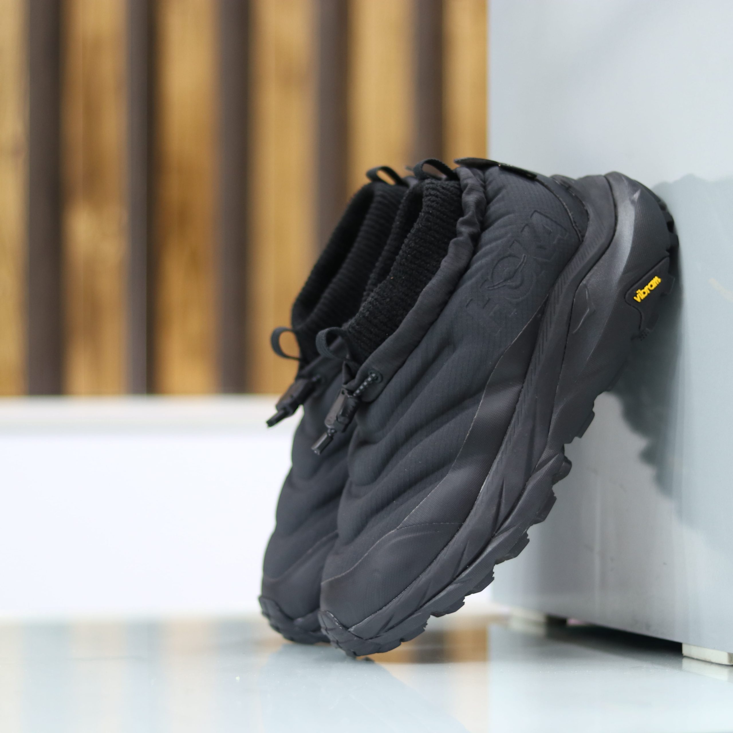 HOKA KAHA FROST MOC GTX کد 1155196 2 HOKA KAHA FROST MOC GTX کد 1155196